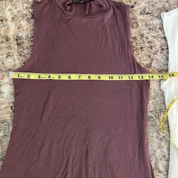 Express Womens Tank Top Small/P Plum Cream Mock Neck Stretch Relax Fit Casual - Picture 5 of 16